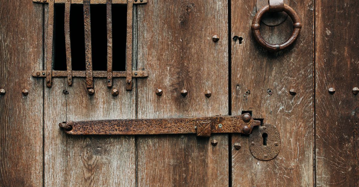 front door lock key — Rapid Locksmith